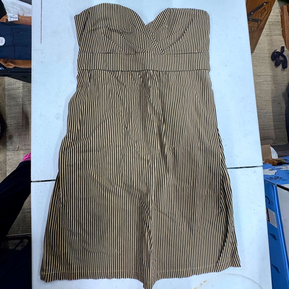 Corpo class by volcom strapless dress - size medium